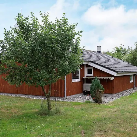 Ferienhaus Holiday Viii *